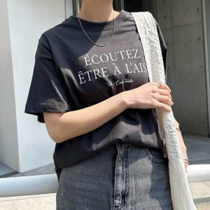andme tシャツ フレンチロゴプリント半袖Tシャツ レディース