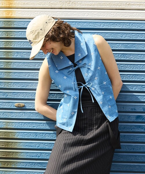 FREAK'S STORE ベスト ジレ インド 小花刺繍 襟付きリボンベスト「セットアップ対応」 レディース - 画像 (6)