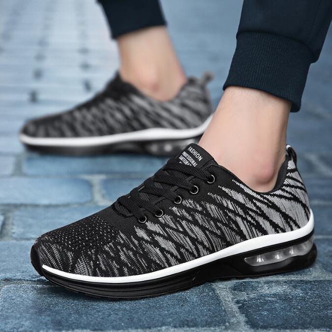 ランニングシューズ 激安スニーカー メンズ 通気性 滑り止め スニーカー 軽量 運動靴 黒 軽量 - 画像 (9)